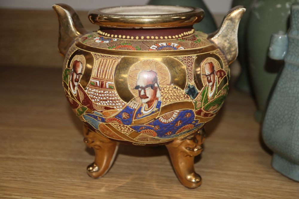 Mixed Oriental wares including a Chinese crackleglazed arrow vase and two Korean vases, etc., dish diameter 40cm